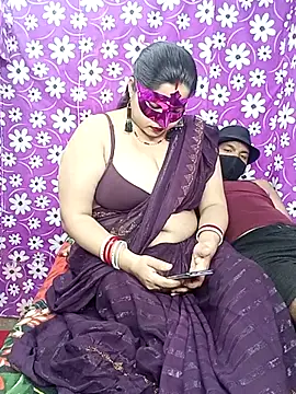Snapshot of seetatiwari chatting on February 21, 2025, 5:31 pm seetatiwari online show from February 21, 2025, 5:31 pm