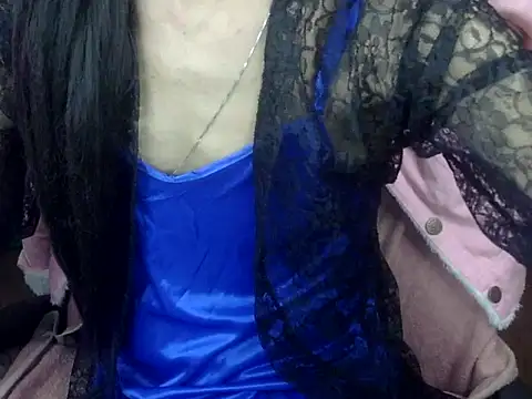 Snapshot of YourCDBitch chatting on December 15, 2025, 12:04 am YourCDBitch online show from December 15, 2025, 12:04 am