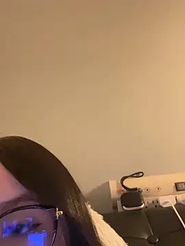 Snapshot of ValentinaOrtiz3 chatting on March 13, 2026, 12:39 am ValentinaOrtiz3 online show from March 13, 2026, 12:39 am