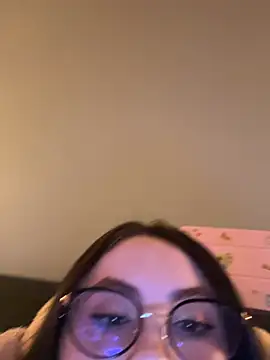 Snapshot of ValentinaOrtiz3 chatting on March 26, 2026, 10:48 pm ValentinaOrtiz3 online show from March 26, 2026, 10:48 pm