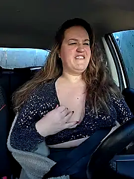 justtess online show from December 14, 2025, 9:14 am