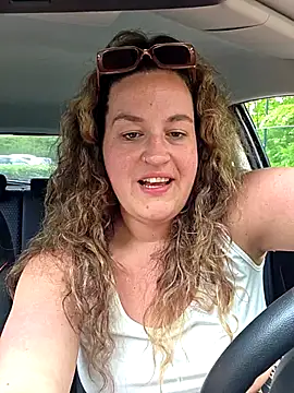 Snapshot of justtess chatting on May 4, 2026, 1:40 pm justtess online show from May 4, 2026, 1:40 pm