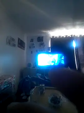 Snapshot of ser79472 chatting on October 20, 2025, 8:09 pm ser79472 online show from October 20, 2025, 8:09 pm