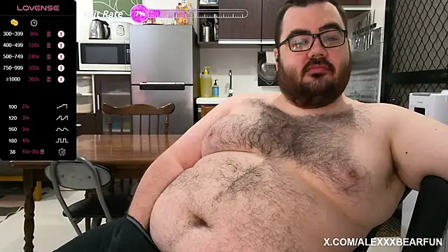 alexxxbear online show from September 17, 2025, 8:32 pm