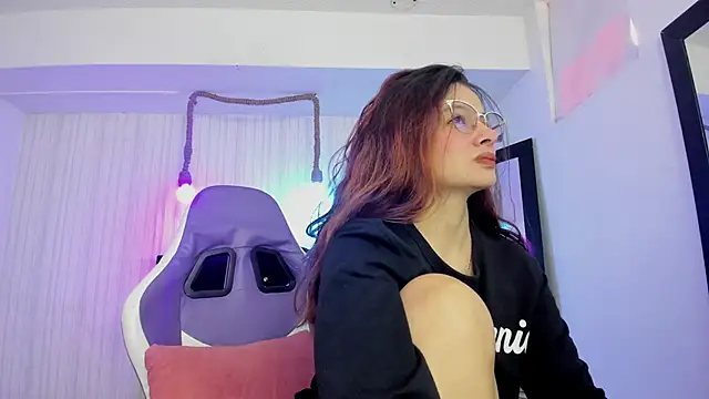 Snapshot of nicky_angel1 chatting on June 26, 2026, 8:02 pm nicky angel1 online show from June 26, 2026, 8:02 pm