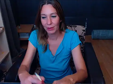 Snapshot of hannaha chatting on July 25, 2026, 6:49 pm hannaha online show from July 25, 2026, 6:49 pm