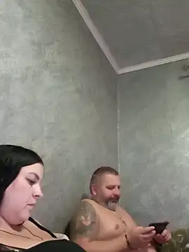 Greta Tamar online show from November 6, 2025, 6:20 pm