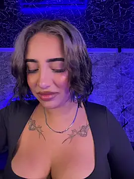 Snapshot of Scarlett-LS chatting on May 13, 2026, 3:04 am Scarlett-LS online show from May 13, 2026, 3:04 am