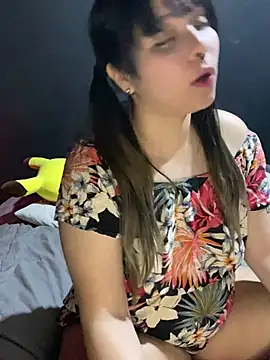 Snapshot of Solo_yoss chatting on March 8, 2025, 4:45 am Solo yoss online show from March 8, 2025, 4:45 am