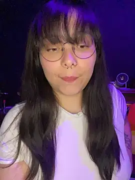 Solo yoss online show from June 5, 2026, 6:20 am