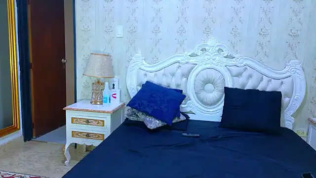 TianahGlow online show from March 16, 2026, 7:40 pm