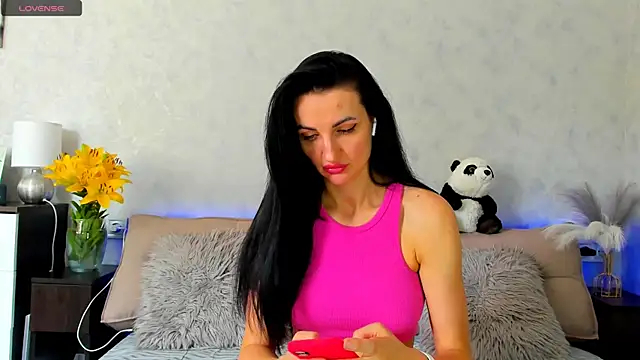 Tina Mart online show from July 3, 2026, 10:21 am