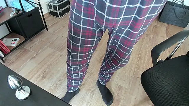 molicaremolicare online show from February 10, 2026, 3:38 pm