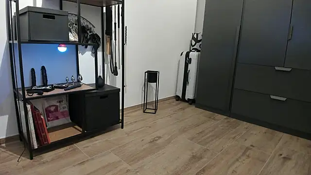 molicaremolicare online show from March 6, 2026, 5:09 pm