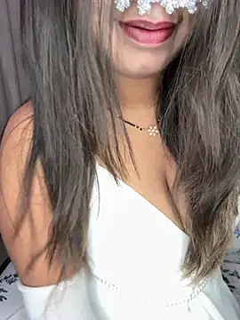 WifyHubby 38 online show from February 24, 2026, 6:39 pm