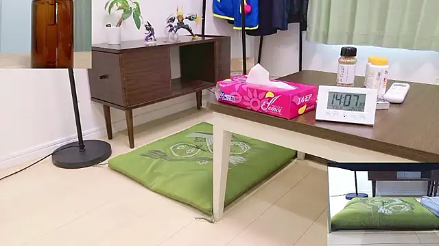 Snapshot of YARASERO-kun chatting on September 15, 2025, 5:07 am YARASERO-kun online show from September 15, 2025, 5:07 am