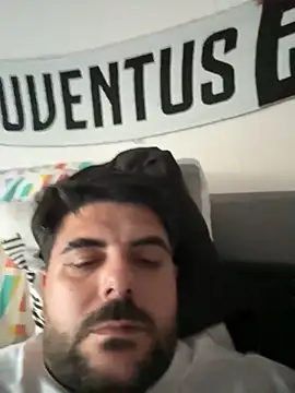 Sex-10-10 online show from October 22, 2025, 1:33 pm