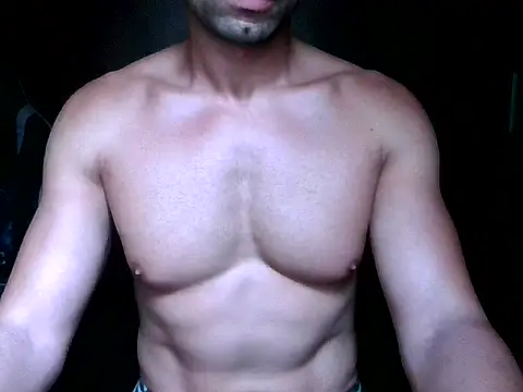Snapshot of nizerjeje chatting on February 23, 2026, 2:14 pm nizerjeje online show from February 23, 2026, 2:14 pm