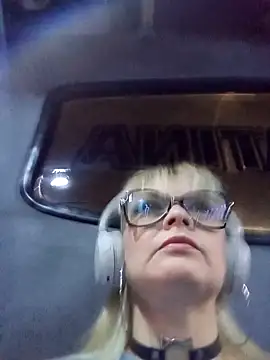 CandieGilson   online show from March 19, 2026, 10:30 am