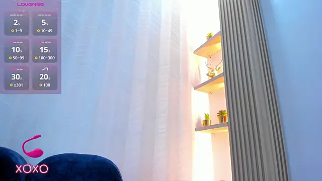Snapshot of Naomii_Viper chatting on June 25, 2026, 11:15 am Naomii Viper online show from June 25, 2026, 11:15 am