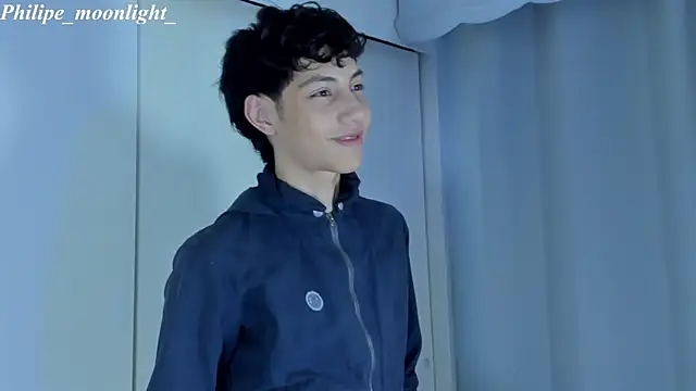 Snapshot of philipe_moonlight_ chatting on February 26, 2025, 11:26 pm philipe moonlight online show from February 26, 2025, 11:26 pm