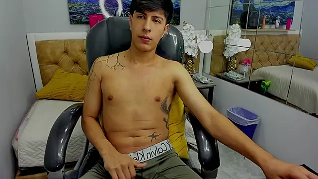 Estiv18  online show from September 9, 2025, 2:33 am