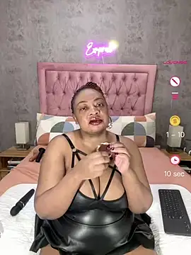 VixenRoyaleX online show from June 20, 2026, 2:25 am