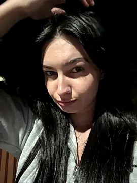 Snapshot of lunalovelee chatting on September 23, 2025, 2:09 pm lunalovelee online show from September 23, 2025, 2:09 pm