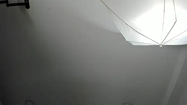 EmiliaRose  online show from September 9, 2025, 9:03 pm