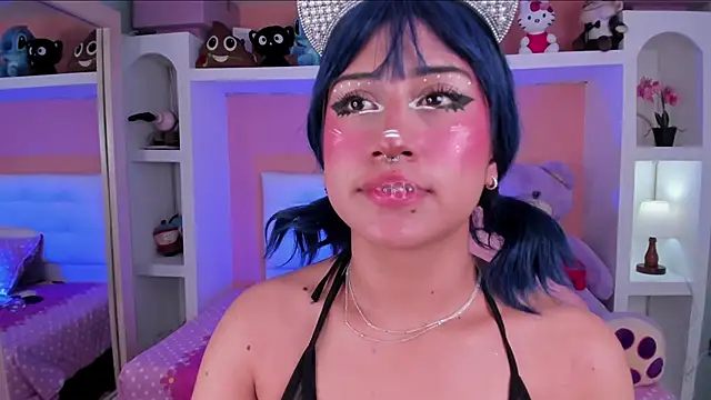 Snapshot of miss___megan chatting on November 11, 2025, 6:08 pm miss megan online show from November 11, 2025, 6:08 pm