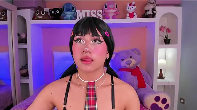 Snapshot of miss___megan chatting on November 14, 2025, 6:06 pm miss megan online show from November 14, 2025, 6:06 pm