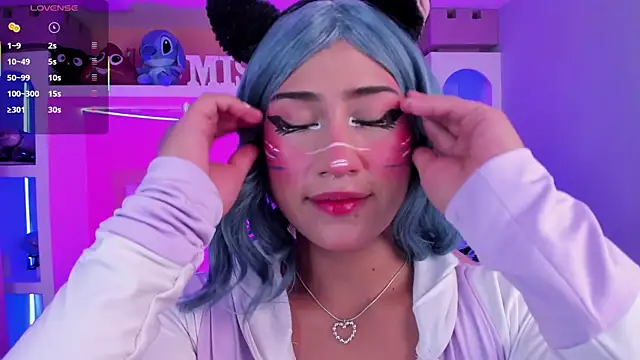miss   megan online show from June 24, 2026, 2:32 am