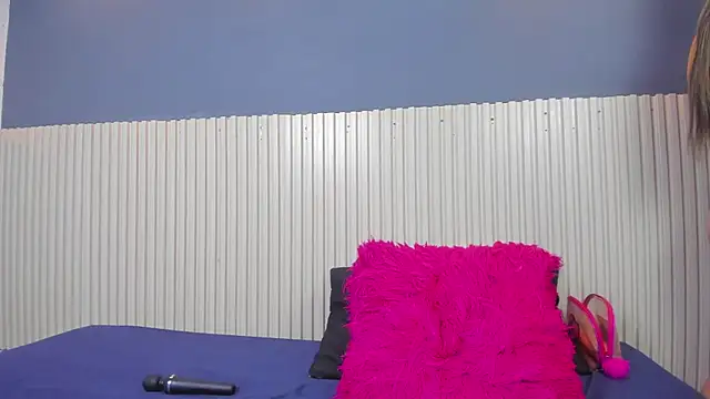 Snapshot of Aida-nicolle chatting on September 10, 2025, 10:04 am Aida-nicolle online show from September 10, 2025, 10:04 am