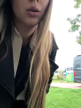 Mona Plus online show from September 27, 2025, 7:46 am