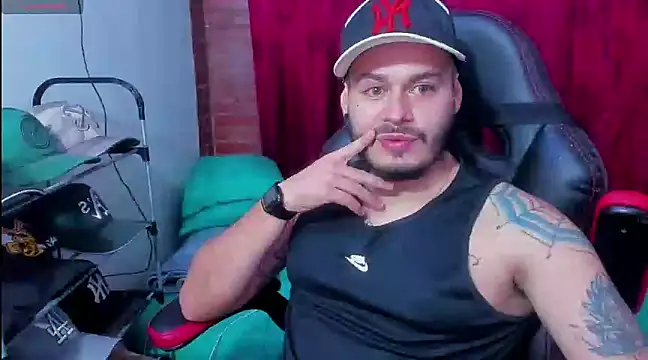 Snapshot of ragnar_lothbrok777 chatting on March 7, 2025, 6:57 am ragnar lothbrok777 online show from March 7, 2025, 6:57 am