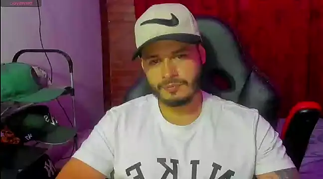 Snapshot of ragnar_lothbrok777 chatting on March 11, 2025, 4:54 am ragnar lothbrok777 online show from March 11, 2025, 4:54 am