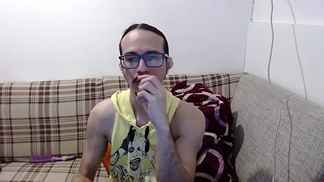 Snapshot of cholitohermoso chatting on June 21, 2026, 5:26 pm cholitohermoso online show from June 21, 2026, 5:26 pm