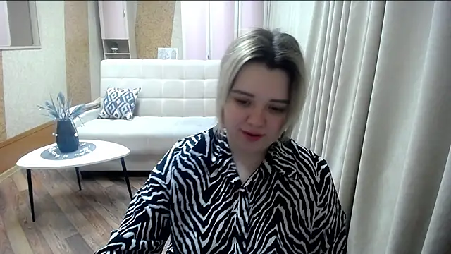 Snapshot of Finna_39 chatting on February 25, 2025, 6:20 pm Finna 39 online show from February 25, 2025, 6:20 pm