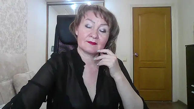 Snapshot of Victoria_secrets_ chatting on February 12, 2025, 2:54 pm Victoria secrets online show from February 12, 2025, 2:54 pm