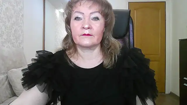 Snapshot of Victoria_secrets_ chatting on March 7, 2025, 6:46 am Victoria secrets online show from March 7, 2025, 6:46 am