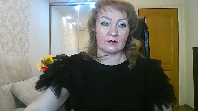 Snapshot of Victoria_secrets_ chatting on March 22, 2025, 4:04 pm Victoria secrets online show from March 22, 2025, 4:04 pm