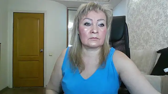 Snapshot of Victoria_secrets_ chatting on November 25, 2025, 5:18 am Victoria secrets online show from November 25, 2025, 5:18 am