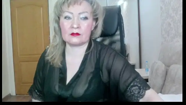 Snapshot of Victoria_secrets_ chatting on April 15, 2026, 4:30 am Victoria secrets online show from April 15, 2026, 4:30 am