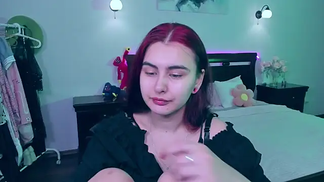 GabriellaMays online show from March 17, 2025, 5:12 am