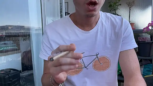 MikymikeBBWD online show from July 29, 2026, 10:35 am