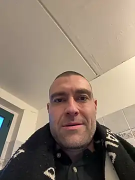 Snapshot of Jackcazzone_82 chatting on February 25, 2025, 5:04 pm Jackcazzone 82 online show from February 25, 2025, 5:04 pm