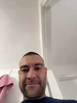 Snapshot of Jackcazzone_82 chatting on March 2, 2025, 2:43 pm Jackcazzone 82 online show from March 2, 2025, 2:43 pm