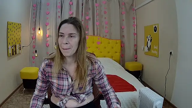 TessaDaybreak online show from February 11, 2026, 12:32 pm