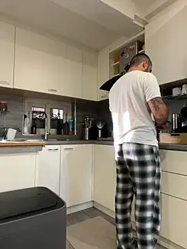 morfeoX online show from October 9, 2025, 6:00 am