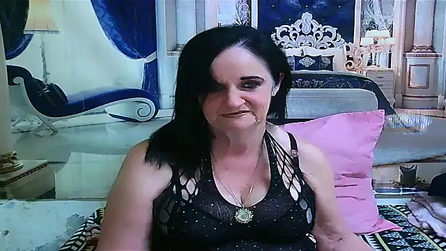 LuciousGrace online show from July 3, 2026, 6:47 pm